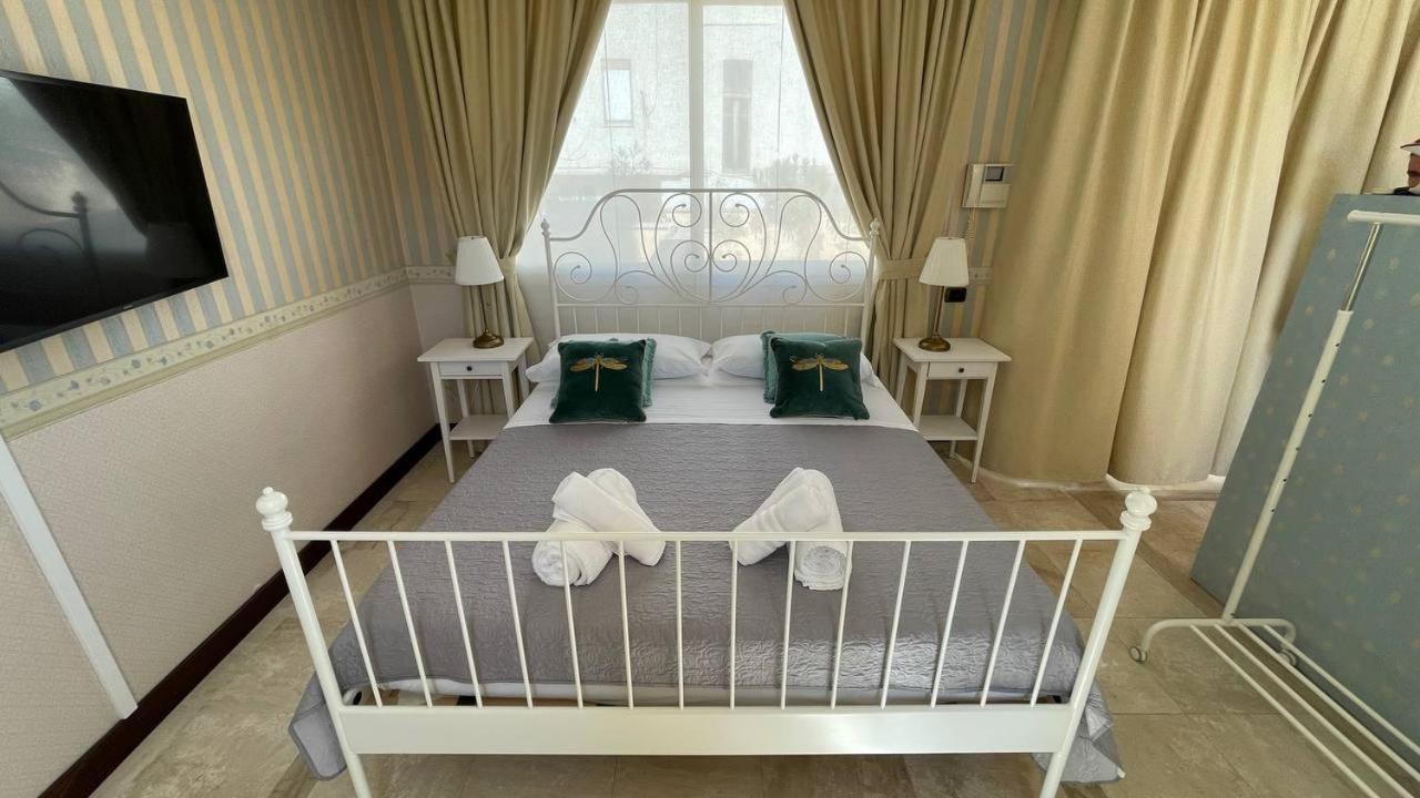 Palazzo Chiara Hotel Cagliari Kültér fotó